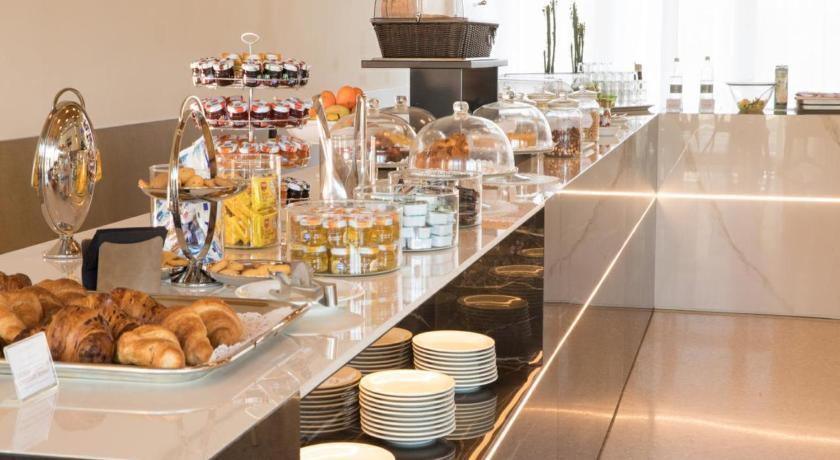 Boiardo Hotel Скандиано Екстериор снимка