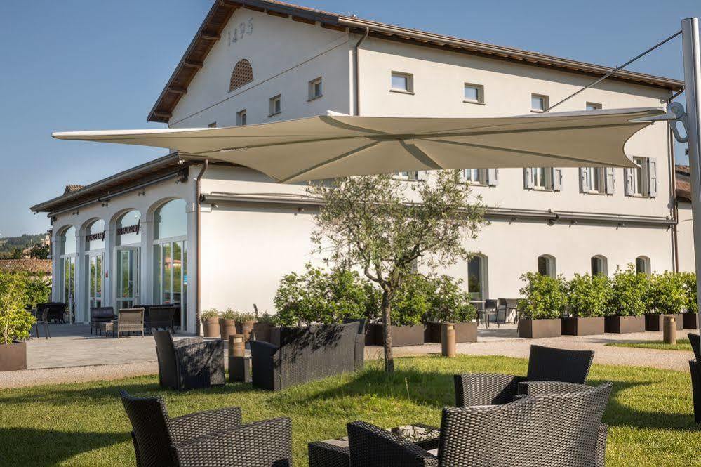 Boiardo Hotel Скандиано Екстериор снимка